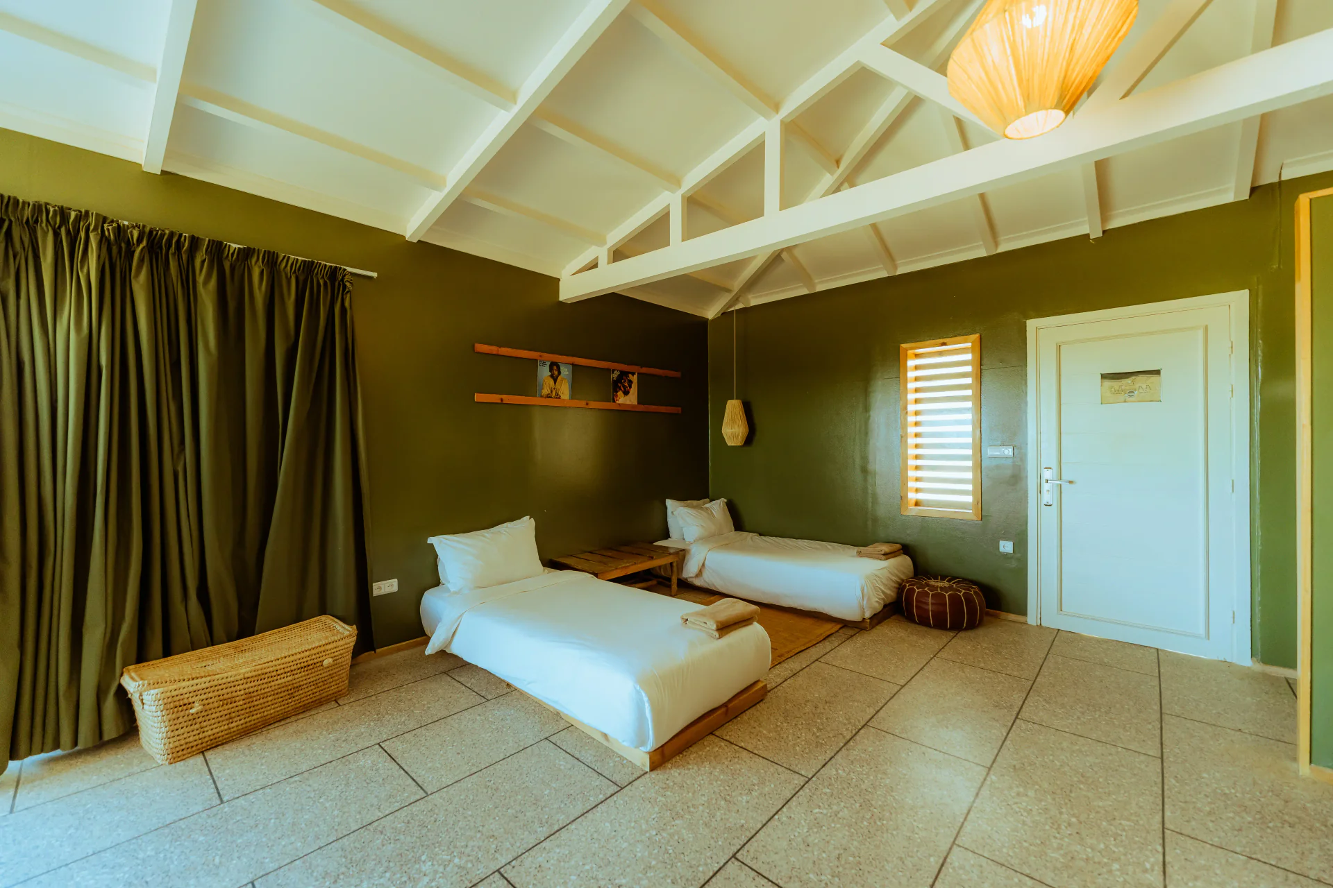 Dormitory Chalet - 7